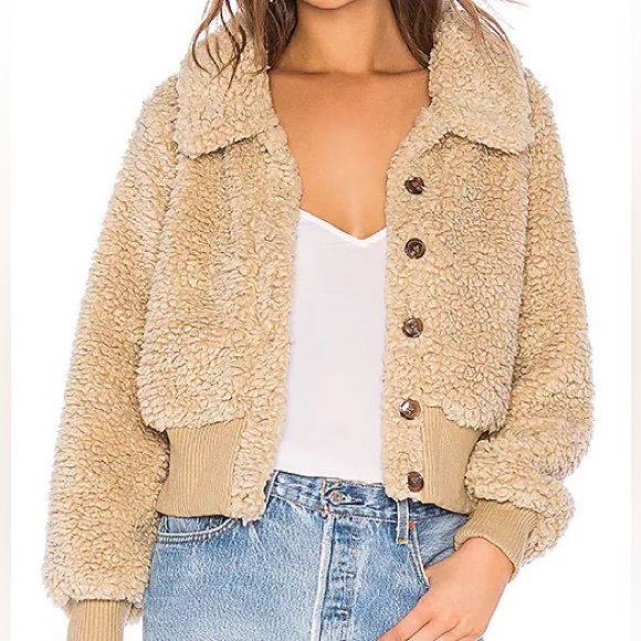 Bradlee Jacket in Beige | Tularosa - Picture 3 of 8